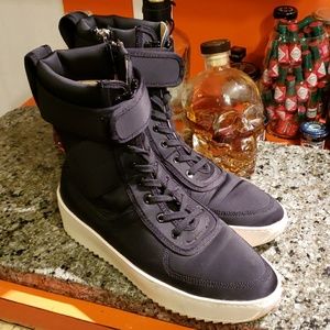 Fear of God Military Black Size: 46 (12)